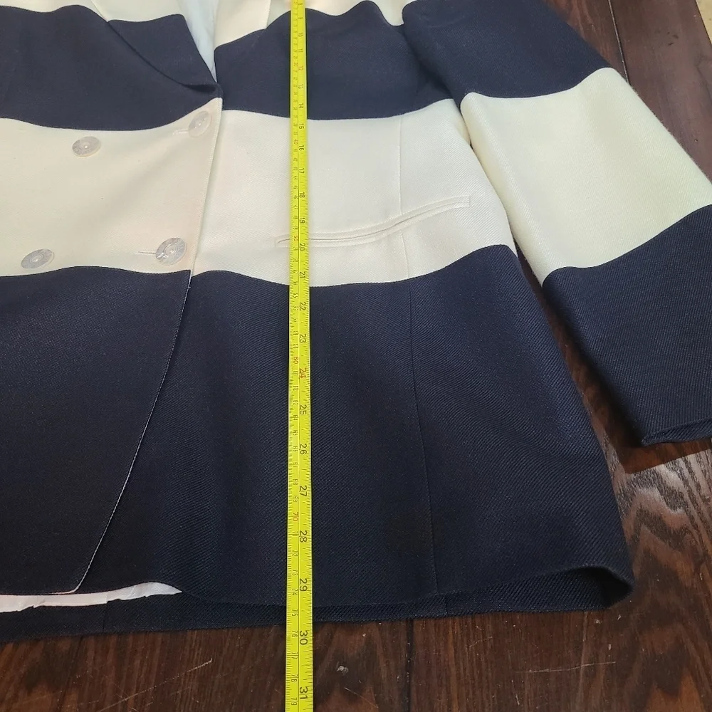 Escada Jacket - Picture 5 of 15